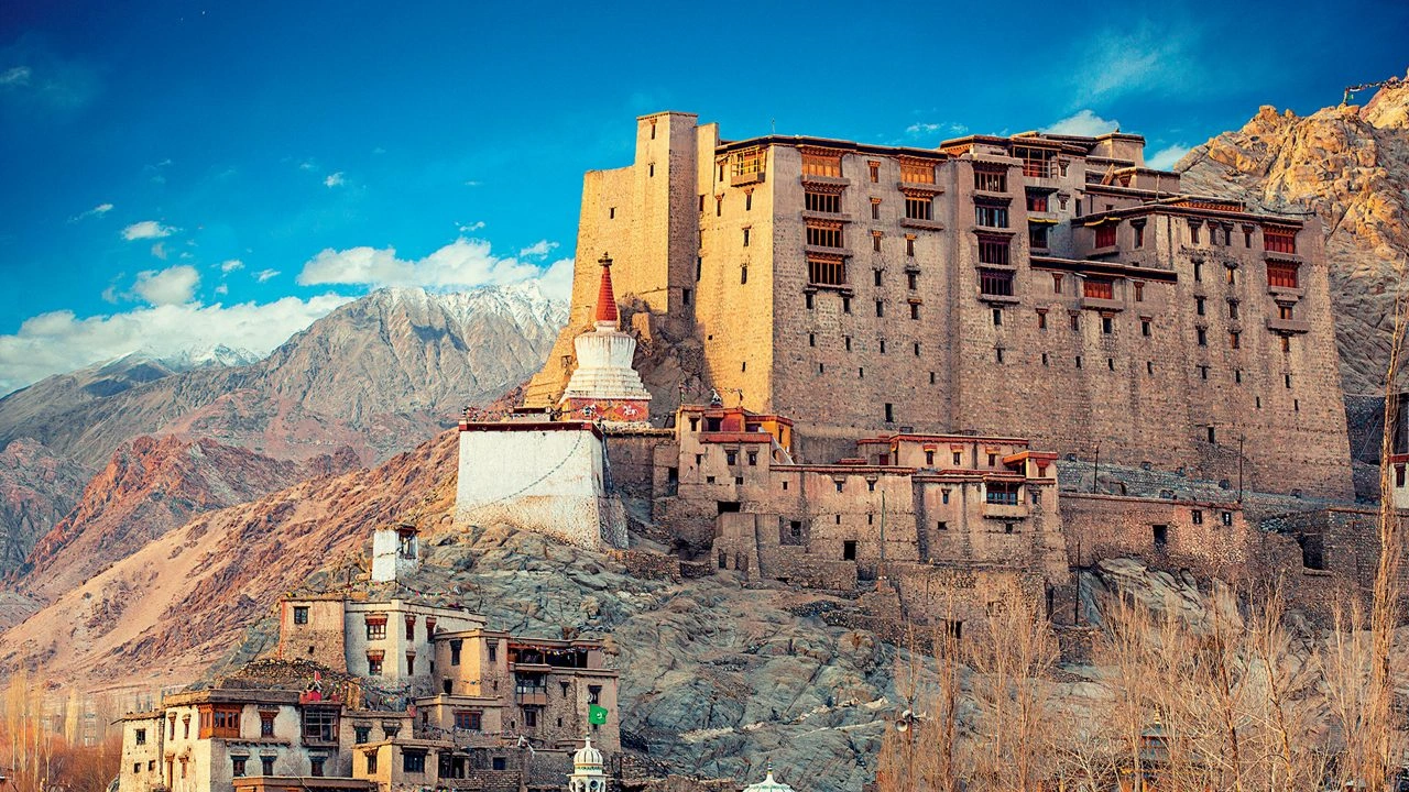 Leh Palace